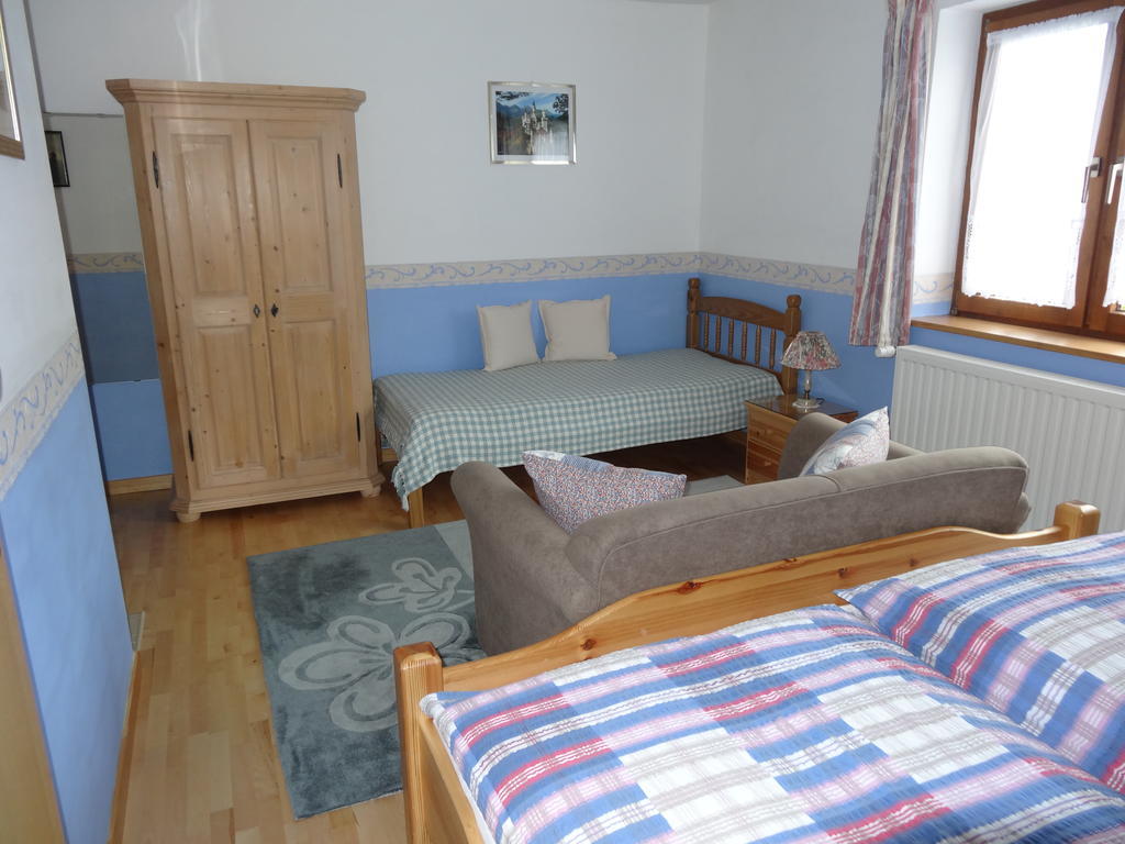 Haus Karl'S Ruh Bed & Breakfast Ehrwald Room photo